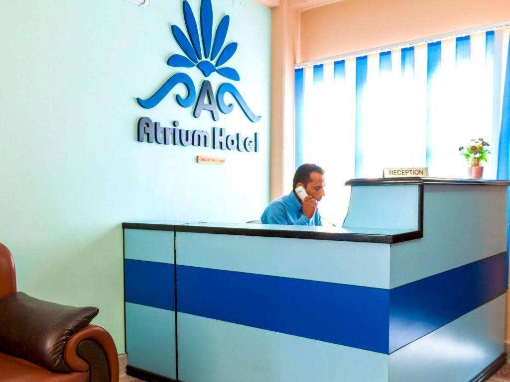 Hotel Atrium Покхара Екстер'єр фото