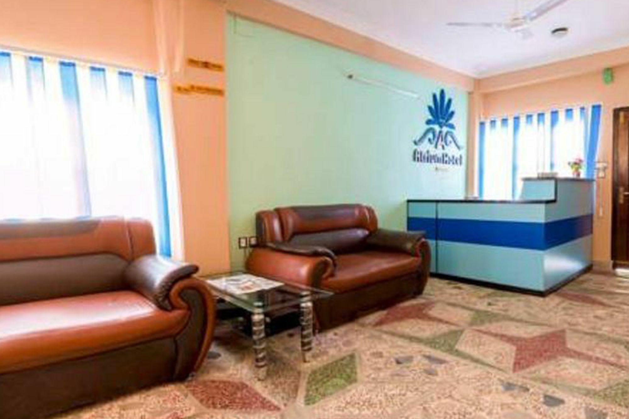 Hotel Atrium Покхара Екстер'єр фото